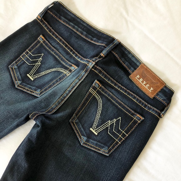 PRVCY Denim - PRVCY jeans